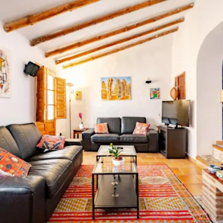 Mar Y Monte Tatil Evi